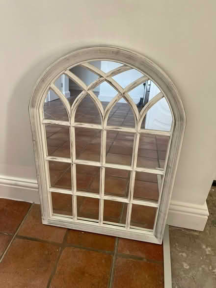 Photo of free Mirror (PE32 2TD) #1