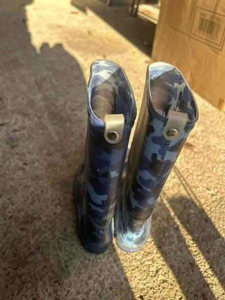 Photo of free Kids size 13 wellies (Trumpington Ward CB2) #3
