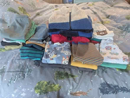 Photo of free Boys age 3 to 4 yes winter clothes (Caversham RG4) #3