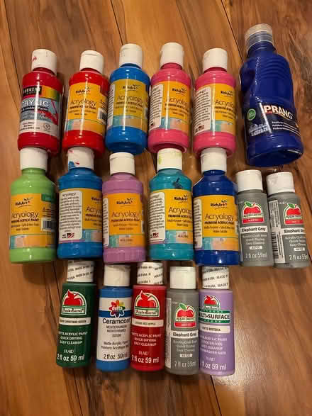 Photo of free Acrylic paints (Saugerties) #1