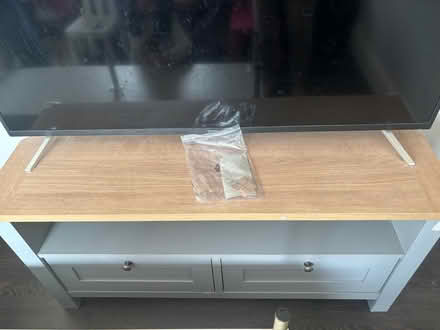 Photo of free TV unit (RG4 6SH) #1