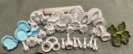 Photo of free Fondant icing cutter set (Odd Down) #1