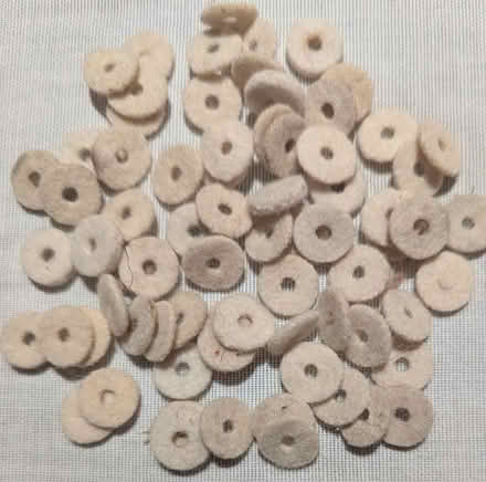 Photo of free felt washers (N Leverett) #1