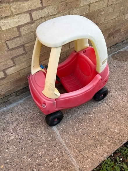 Photo of free Kids car (Warwick CV34) #1