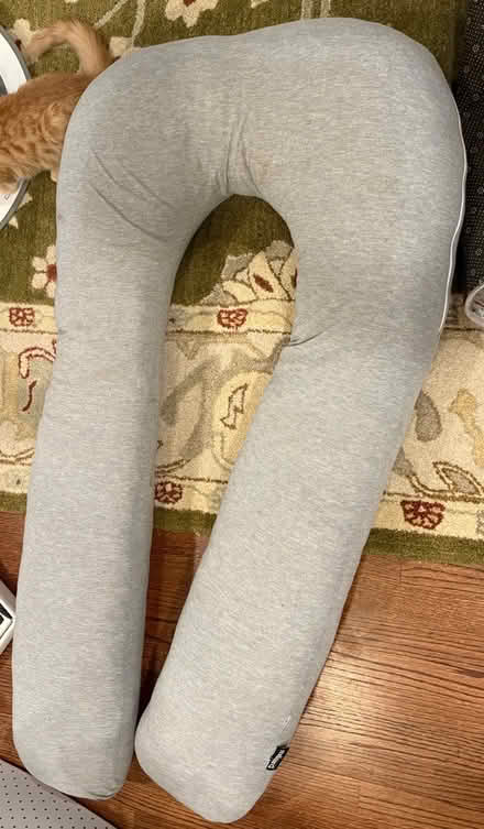 Photo of free Pregnancy pillow (West Friendship) #1