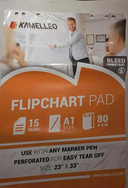 Photo of free flipchart pad (N Leverett) #1