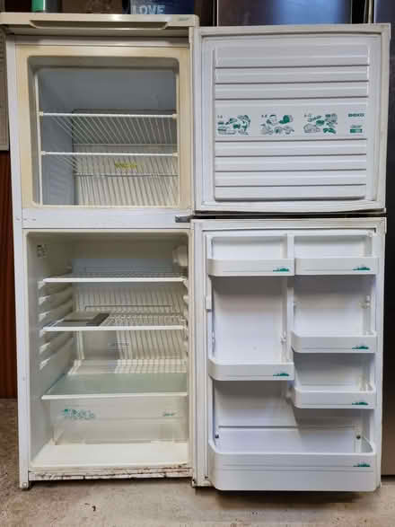 Photo of free Beko mid-size fridge freezer (Cainscross GL5) #2