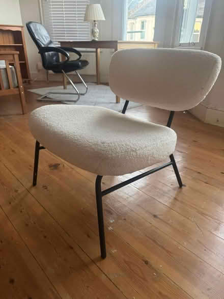 Photo of free Wayfair chair in good condition (Seymour road N80) #4