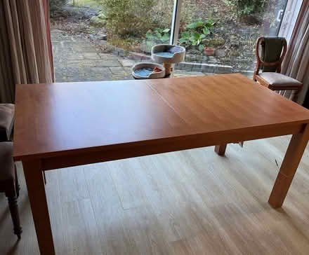 Photo of free Dining Table - extendable (Sevenoaks, near Station) #1