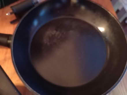 Photo of free 1 Saucepan and 2 frying pans (Lower Morden SM4) #3