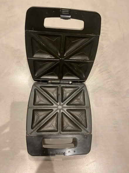 Photo of free Toaster (NW3) #2