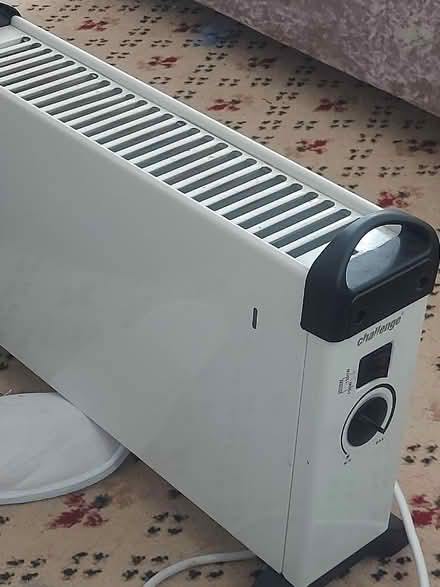 Photo of electric heater (Balti Triangle B11) #1