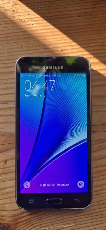 Photo of free Old samsung phone. J3 2016? (BA12) #1