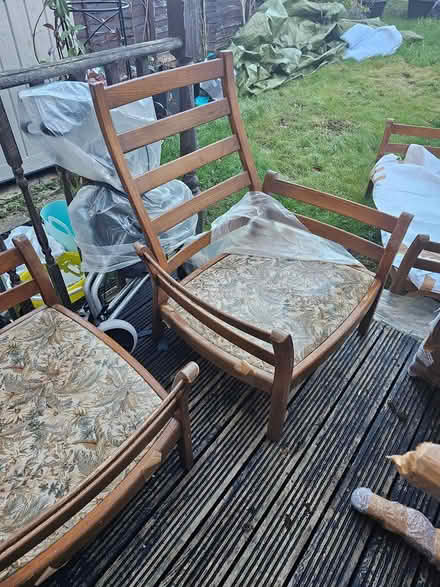 Photo of free Ercol Sofa and Chairs with Cushions (Earlswood RH1) #1