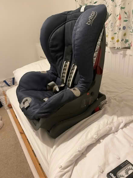 Photo of free Britax Car Seat (GU4 Jacobs Well) #2