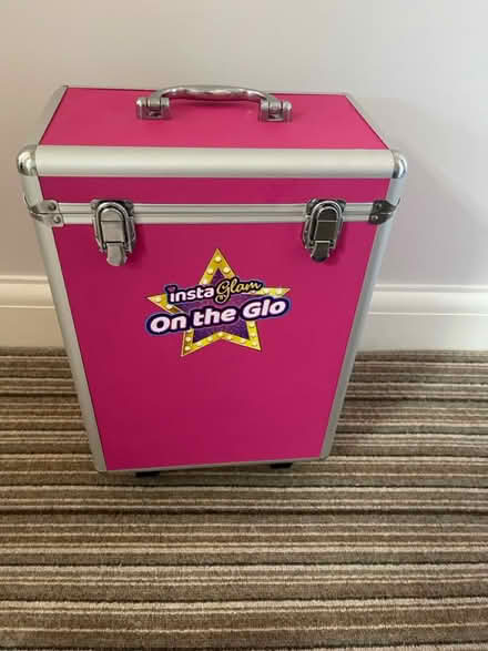 Photo of free Insta glam on the glo (DA16) #1