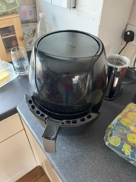 Photo of free Air fryer (Bearsted, Maidstone. ME15) #1