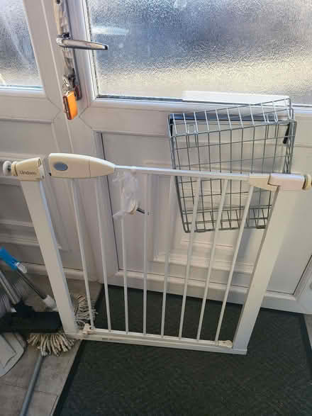 Photo of free Baby gate (Moor Allerton LS17) #1