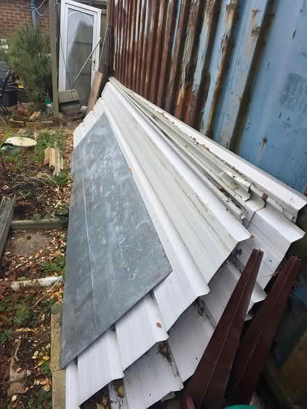 Photo of free Metal sheets (farnborough GU14) #1