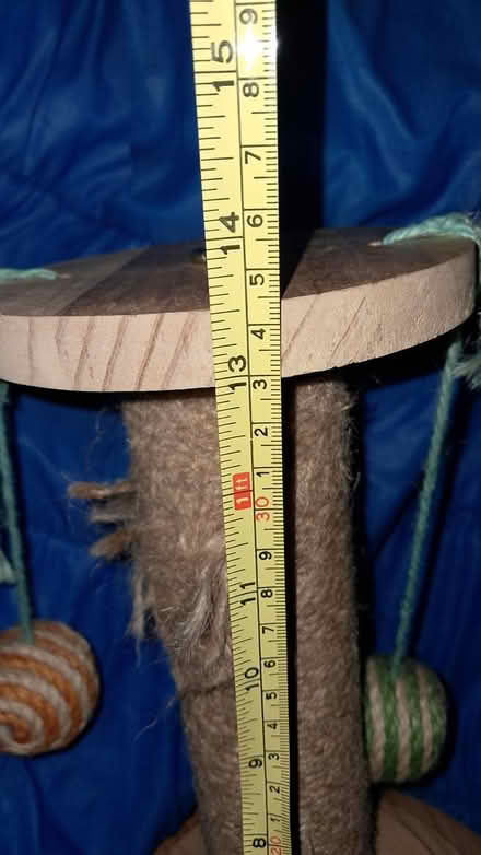 Photo of free Small cat scratcher (Holloway road N4) #2