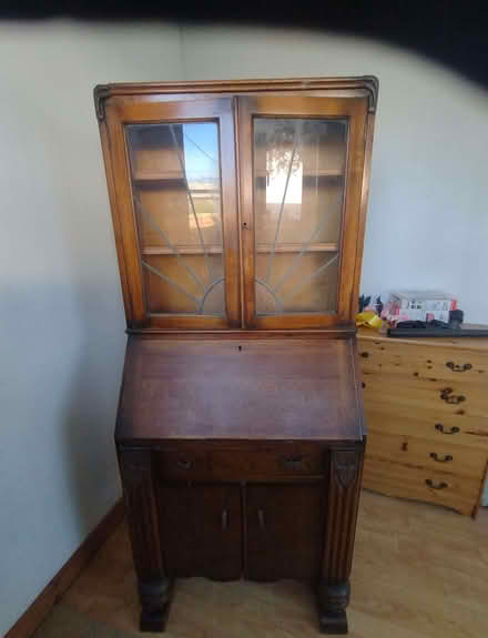 Photo of free Art deco style wooden dresser bureau (Leigh Beck SS8) #1