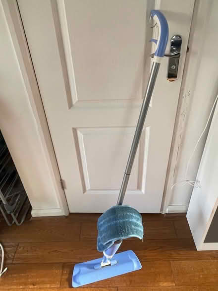 Photo of free Mop (SE16) #2