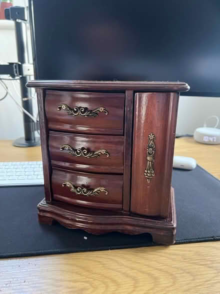 Photo of free Jewellery box (Streetly) #1