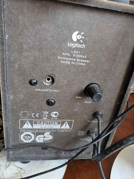 Photo of free Speakers set (Splott CF24) #2