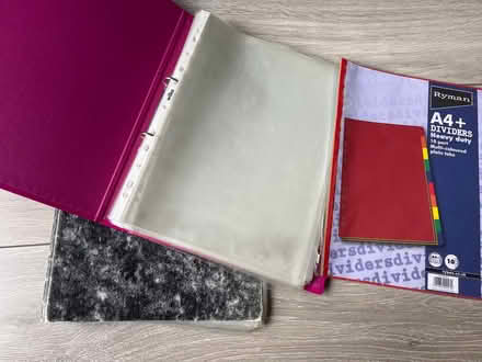 Photo of free Folders, plastic wallets and dividers (Tooting SW19) #2