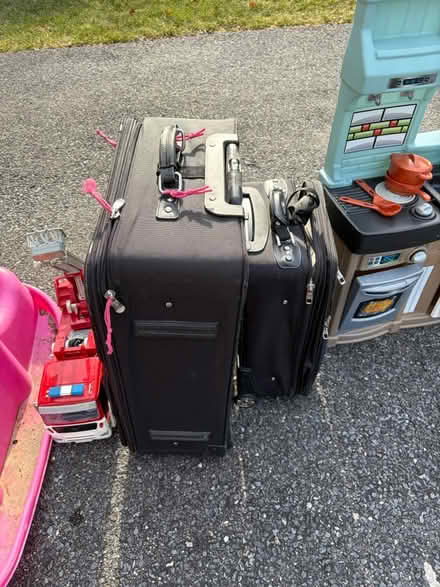 Photo of free Kid & household items (Kensington) #4