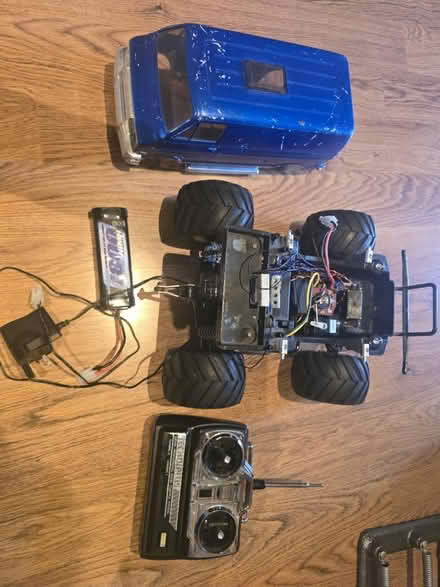 Photo of free Vanessa Lunchbox R/C Car - working (Bladon OX20) #1