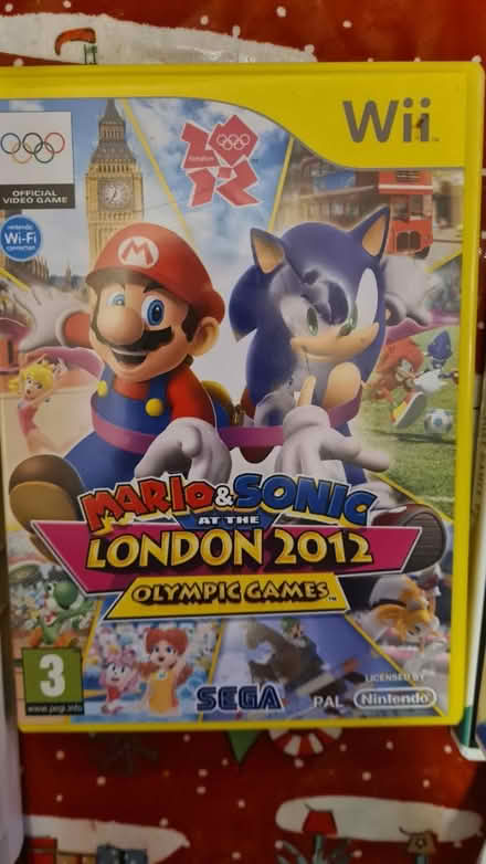 Photo of free Nintendo Wii w/ 8+ games (Sydenham SE26) #4