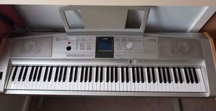 Photo of free Yamaha DGX-505 Keyboard (Allestree DE22) #2