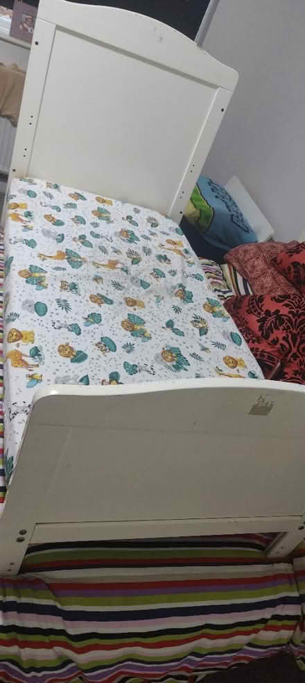 Photo of free Toddler bed (Wallington SM6) #1