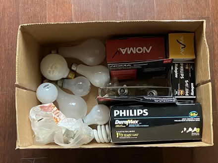 Photo of free Light Bulbs (Southdown. & QEW) #1