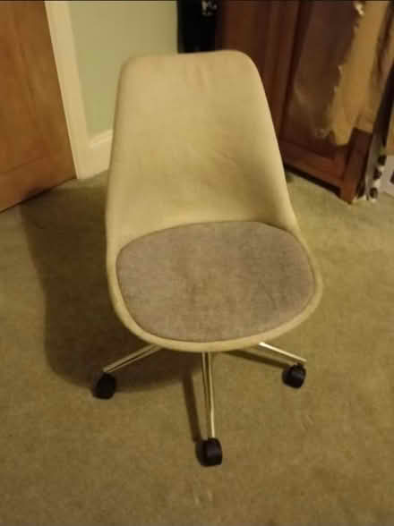 Photo of free Office chair (Duxford Rd whittlesford) #1