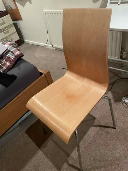 Photo of free Single chair (Woodloes CV34) #1