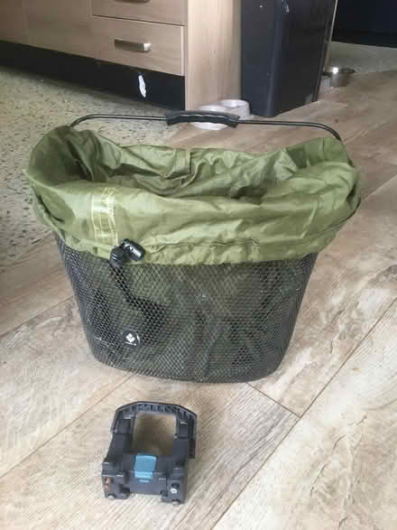 Photo of free Bicycle basket (Chesterfield S40) #1