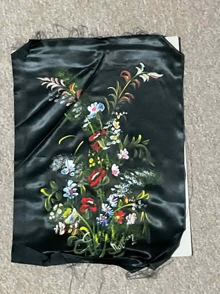 Photo of free Hand painted artwork on silk (Bohemia TN37) #1