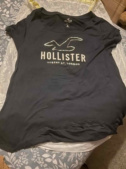 Photo of free 3 tops (Bridlington YO16) #2