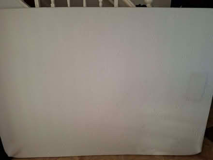 Photo of free 2 Pink pure leather sofa and memory foam mettress (Rainham RM13) #2