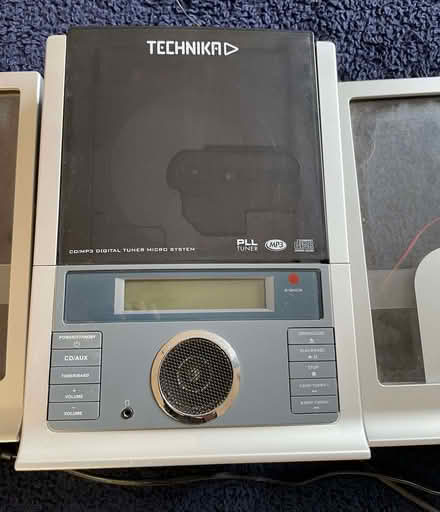 Photo of free Tecknika compact HiFi system (Chippenham SN15) #4