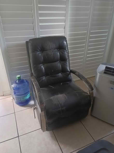 Photo of free small recliner (Largo near Ulmerton & Starkey) #1