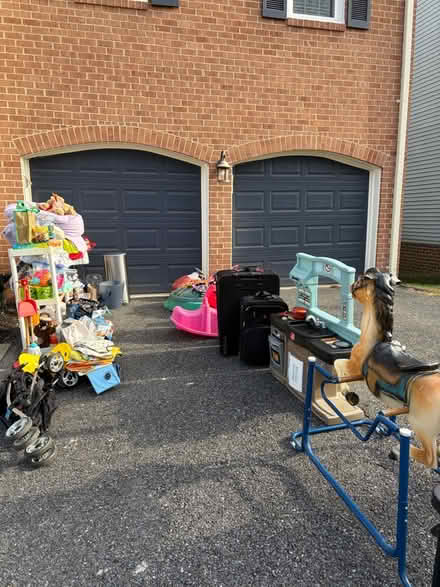 Photo of free Kid & household items (Kensington) #1