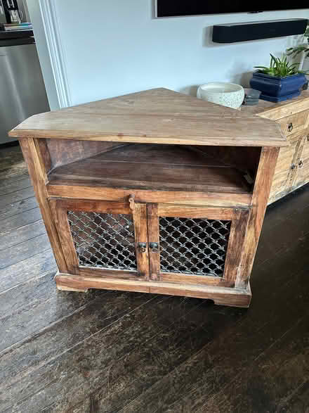 Photo of free Corner Unit (Edenbridge TN8) #1