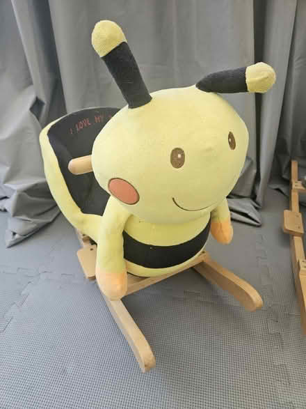Photo of free Bumble bee rocker (Kenilworth CV8) #1