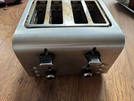Photo of free 4-slice toaster. Working order (Hale Village) #1