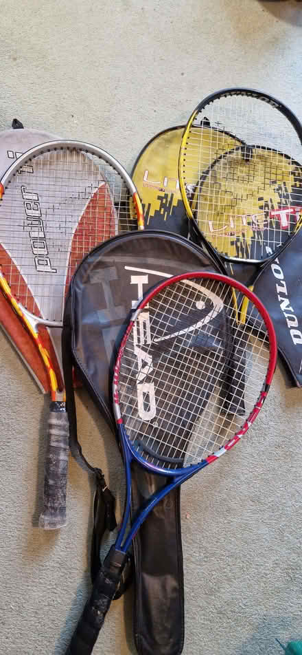 Photo of free 4x tennis racquets (Northcourt OX14) #1