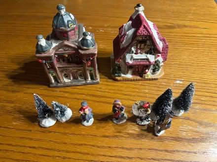 Photo of free Mini ceramic decorative town pieces (Downers Grove - South) #1
