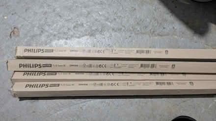 Photo of free 4 x Florescent tubes, new (WA14 Altrincham) #2